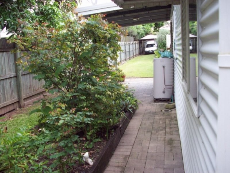 14 Newhaven Street, Pialba QLD 4655
