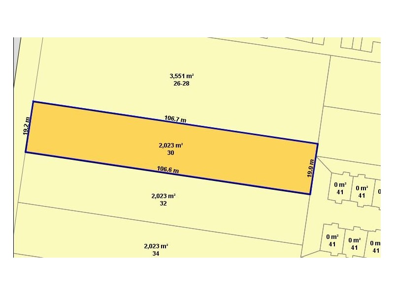 30 Neils Street, Pialba QLD 4655