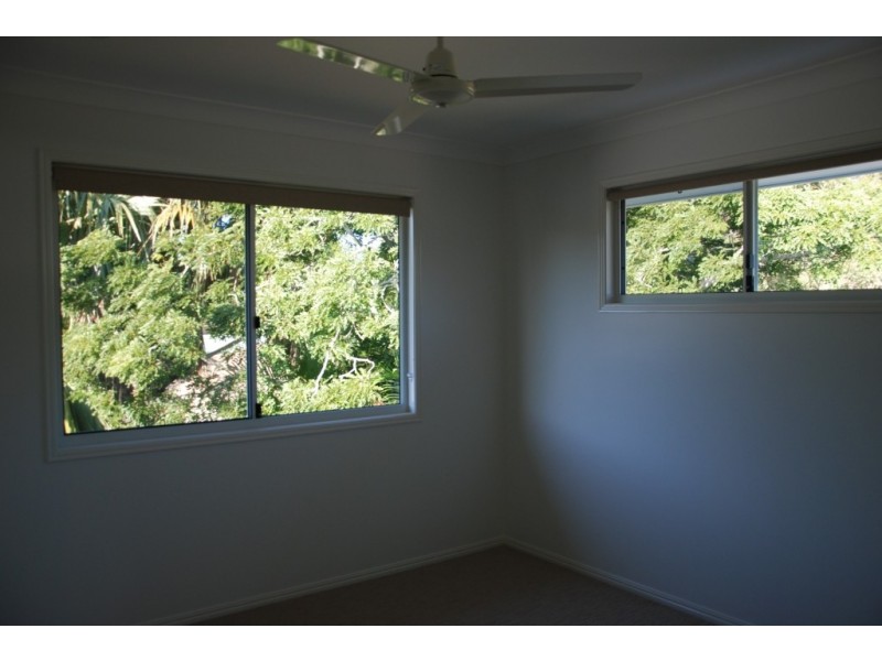 38 Tavistock Street, Torquay QLD 4655