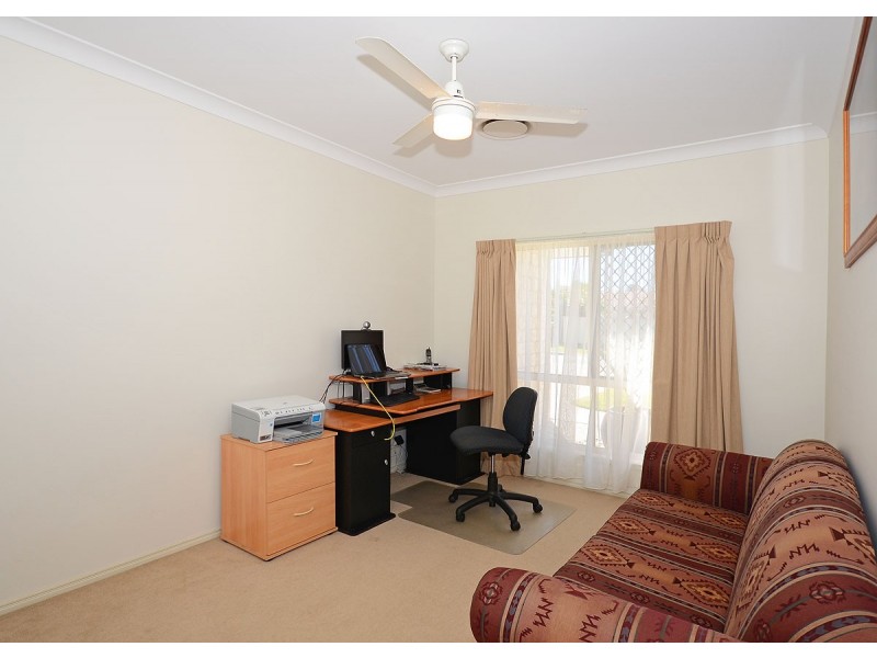 25 Rosedale Drive, Wondunna QLD 4655