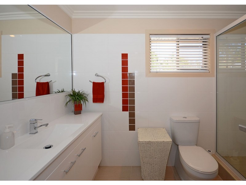 1 Partridge Close, Torquay QLD 4655