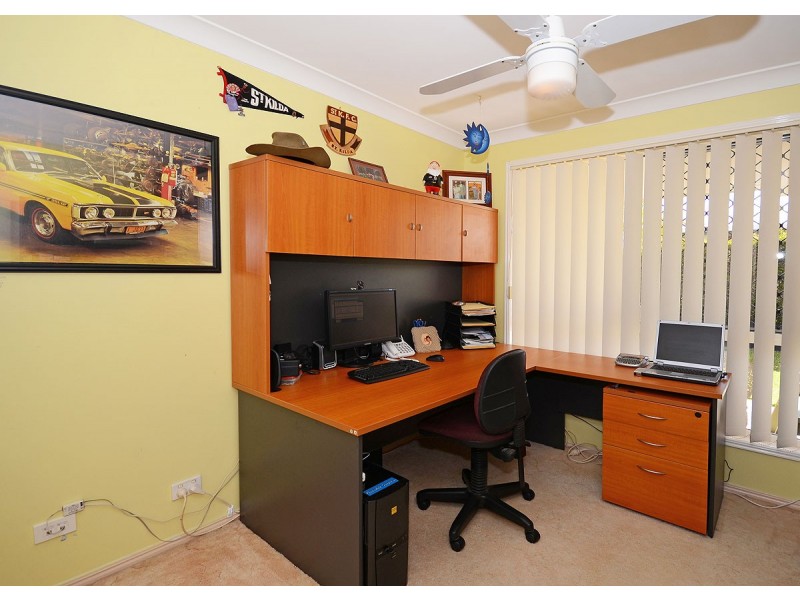 12 Cathy Place, Torquay QLD 4655