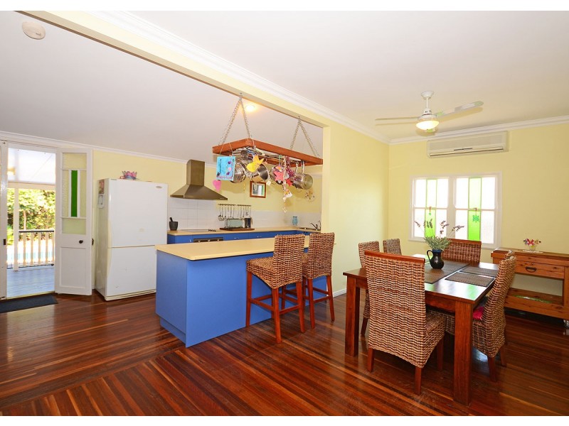 148 Bideford Street, Torquay QLD 4655