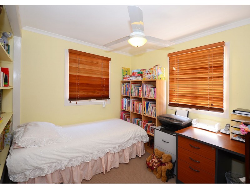 148 Bideford Street, Torquay QLD 4655