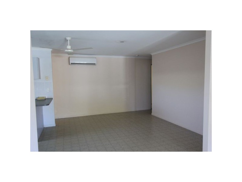 18 Cedar Crescent, Kawungan QLD 4655