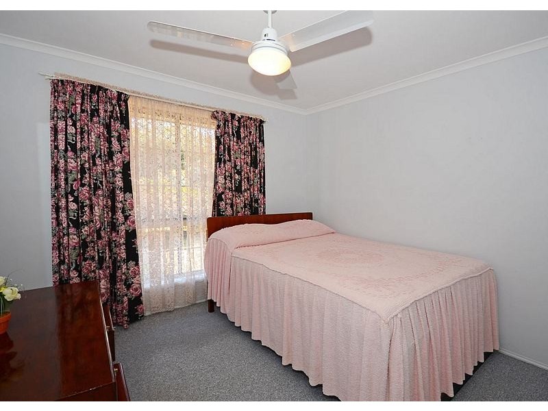 6 Banksia Park Drive, Scarness QLD 4655