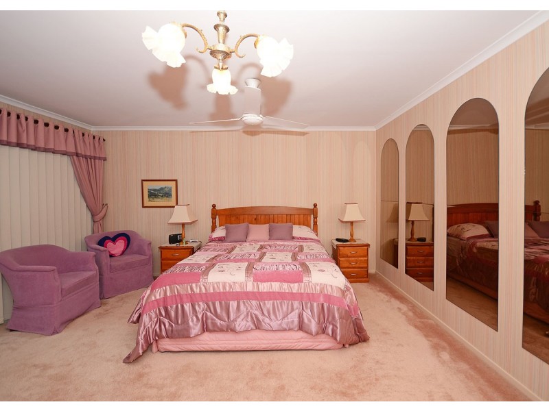 82 Murphy Street, Point Vernon QLD 4655