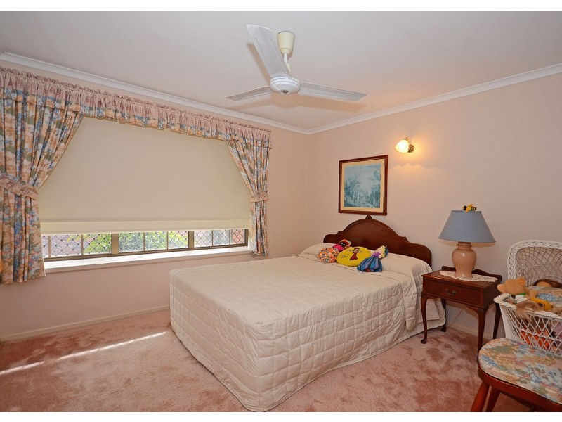 82 Murphy Street, Point Vernon QLD 4655