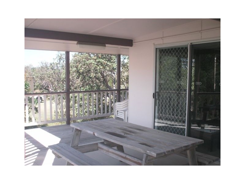 2 Williams Street, Eurong QLD 4581