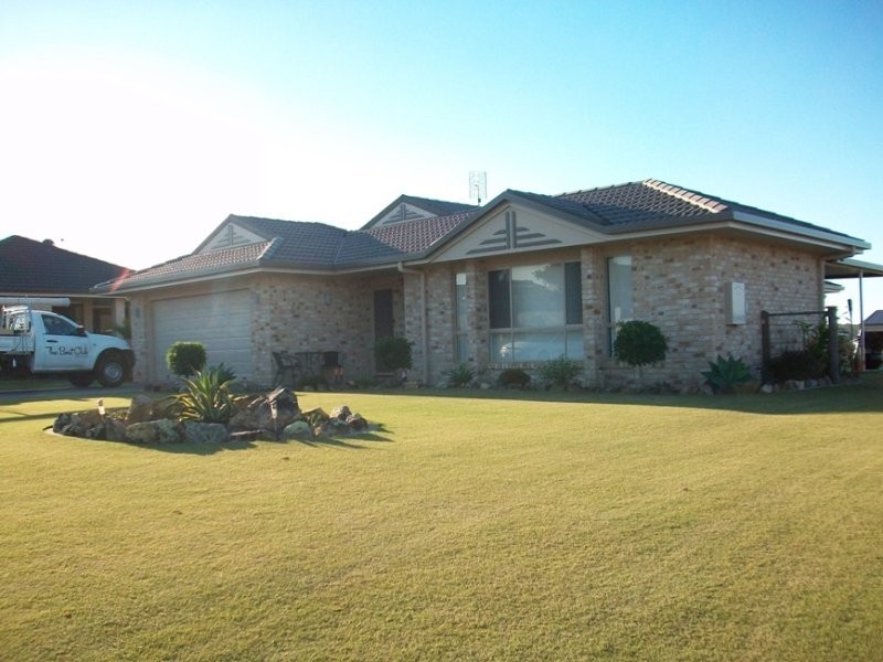 199 Cove Boulevard, River Heads QLD 4655