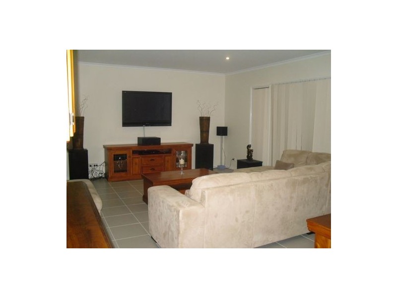 199 Cove Boulevard, River Heads QLD 4655