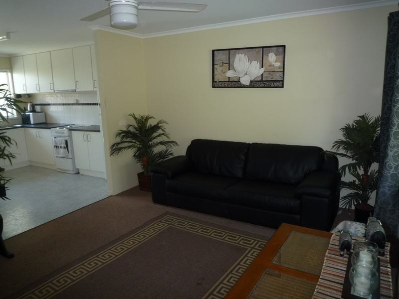 1/39 Corser Street, Point Vernon QLD 4655