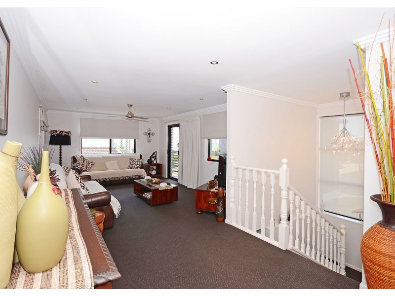 7 Kelly Street, Point Vernon QLD 4655