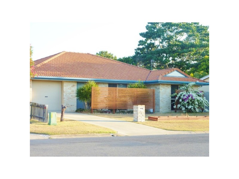 224 Dayman st, Torquay QLD 4655