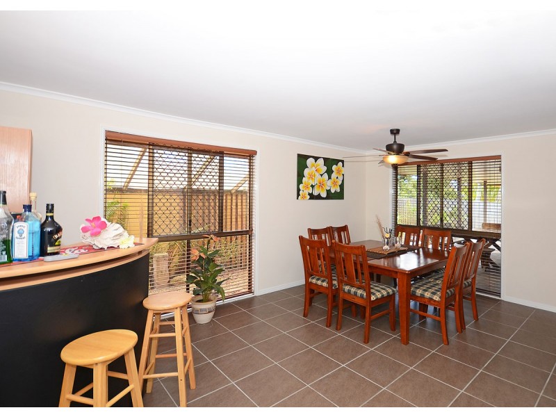 10 Melaleuca Crescent, Kawungan QLD 4655