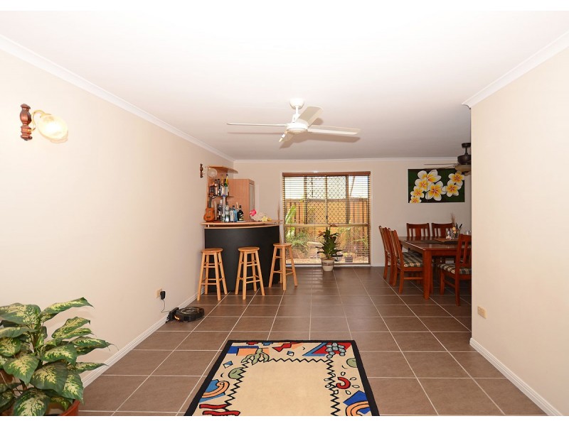 10 Melaleuca Crescent, Kawungan QLD 4655