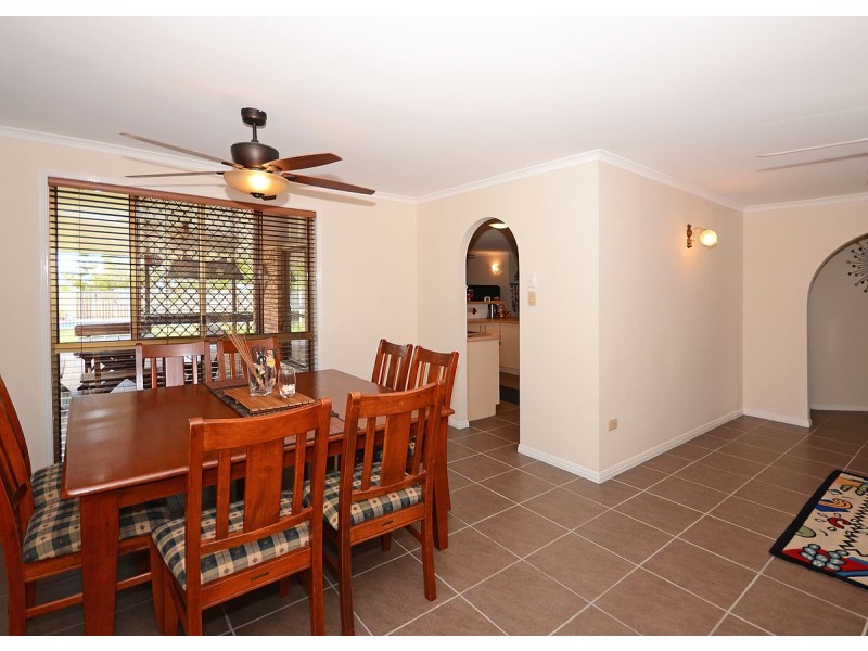 10 Melaleuca Crescent, Kawungan QLD 4655