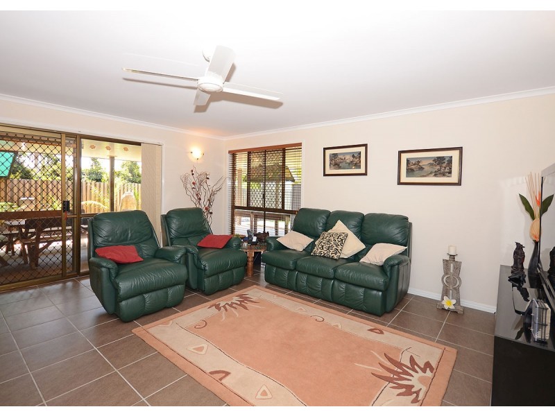 10 Melaleuca Crescent, Kawungan QLD 4655