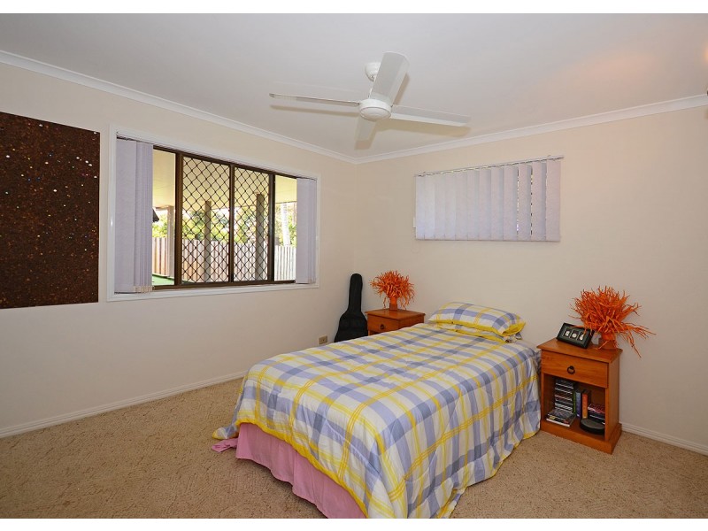 10 Melaleuca Crescent, Kawungan QLD 4655