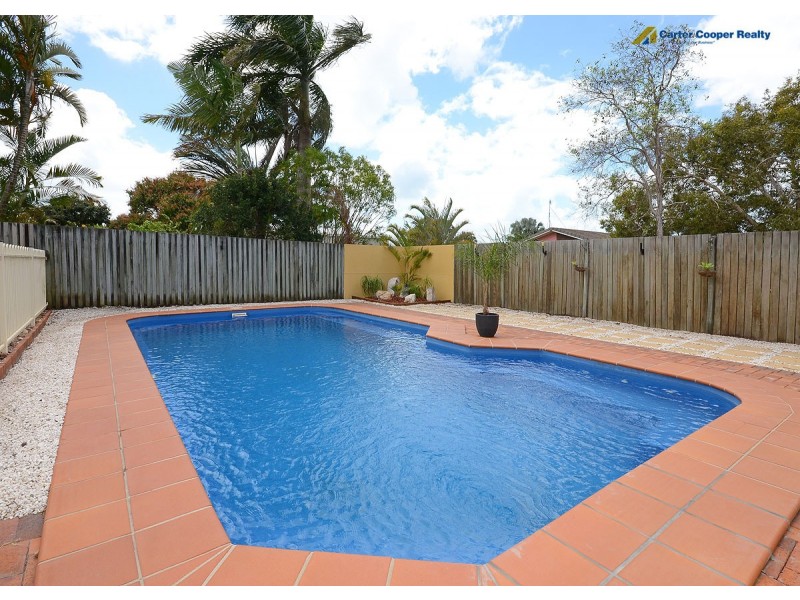 10 Melaleuca Crescent, Kawungan QLD 4655