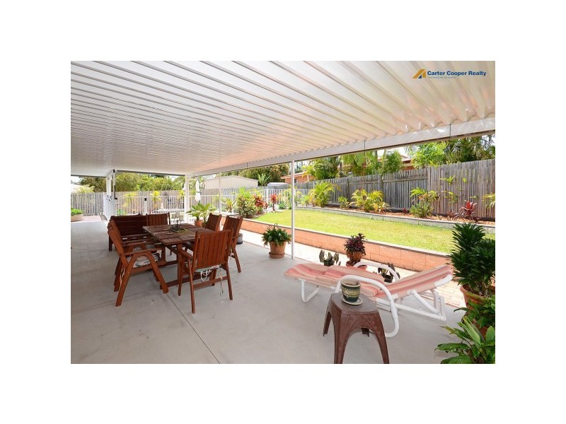 158 Hammond st, Urangan QLD 4655