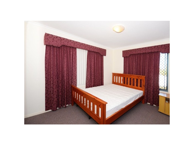 68-34 Elizabeth St, Urangan QLD 4655