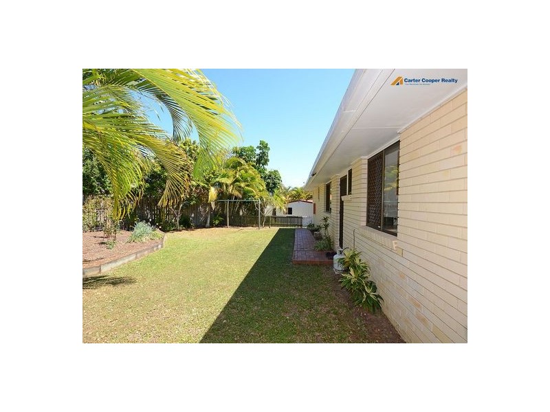 8 Maureen Court, Point Vernon QLD 4655