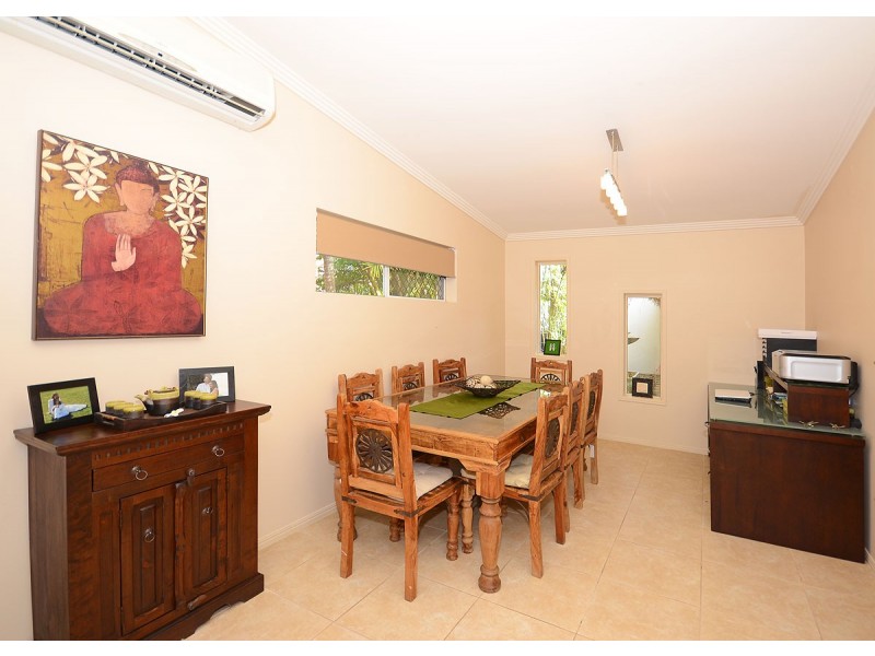 5 Maike Drive, Urraween QLD 4655