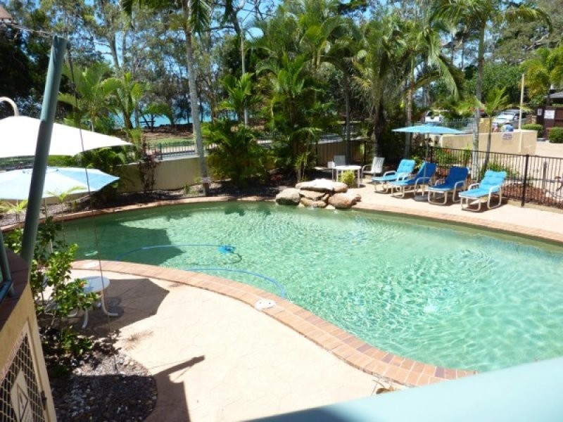 10/465 Esplanade, Torquay QLD 4655