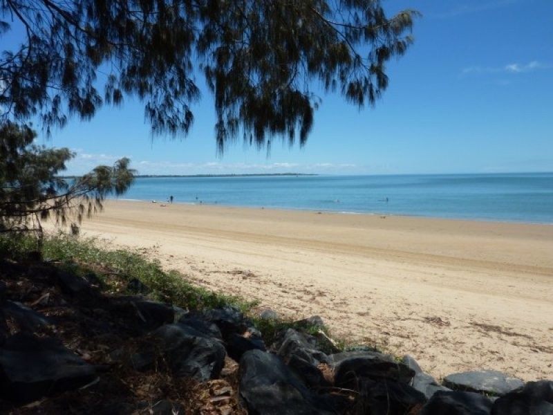 10/465 Esplanade, Torquay QLD 4655