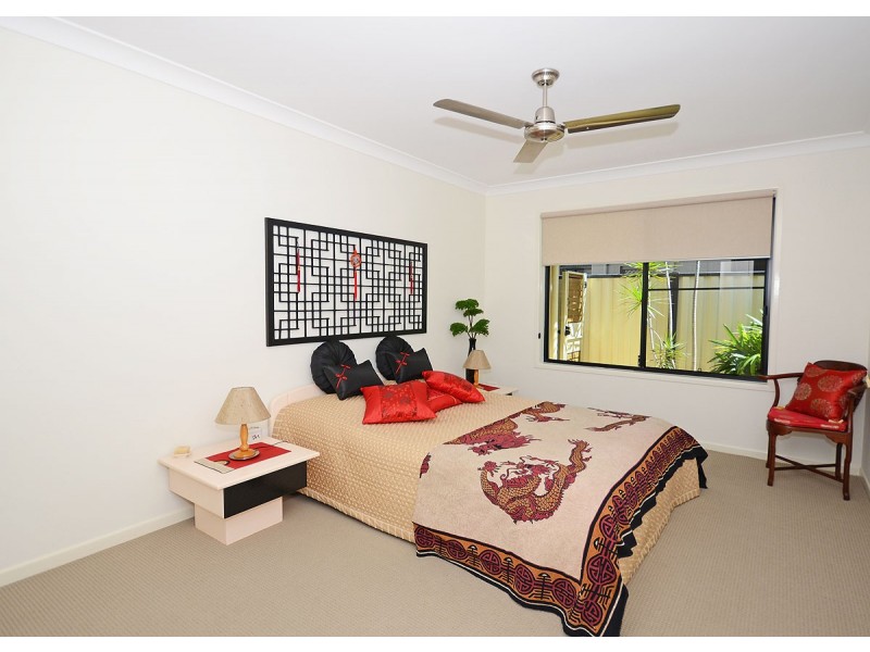 68 Long Street, Point Vernon QLD 4655