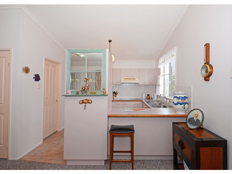 61/14 Ibis Boulevard, Eli Waters QLD 4655