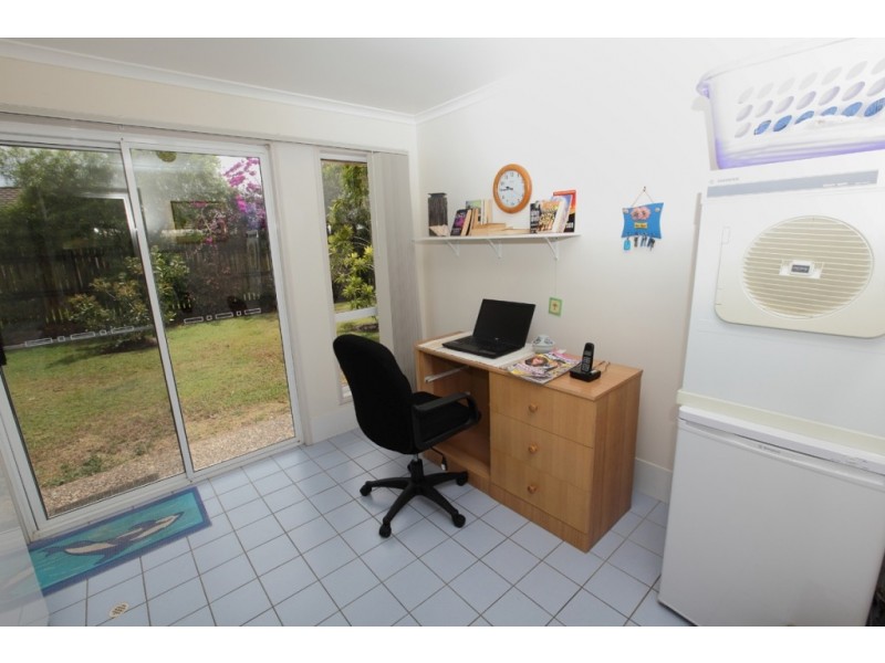 12 Lido Parade, Urangan QLD 4655