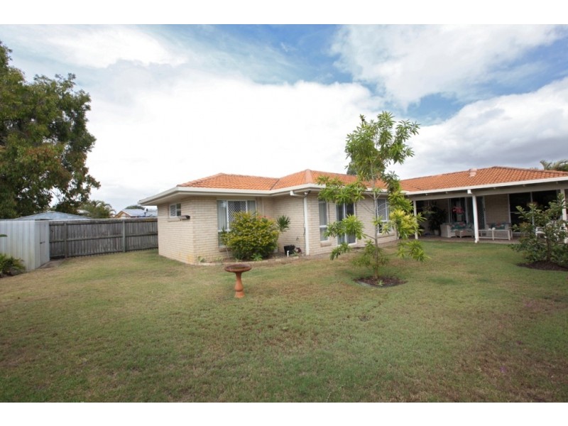 12 Lido Parade, Urangan QLD 4655