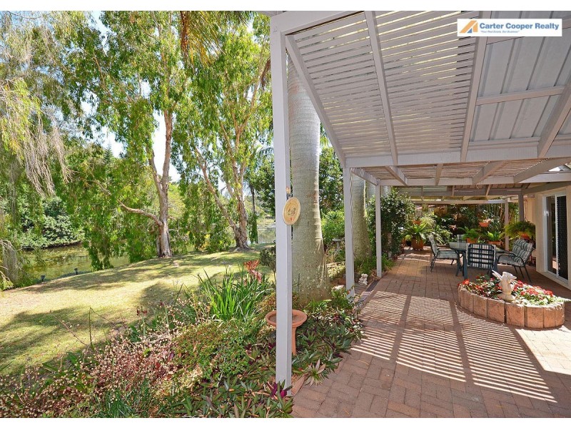 25 Lido Parade, Urangan QLD 4655