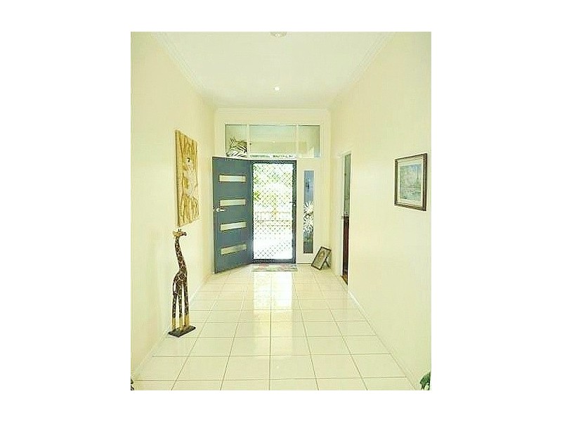 16 Tree viewRd, Toogoom QLD 4655