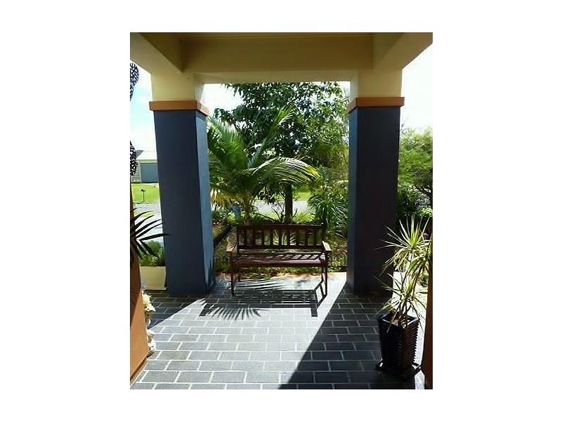 16 Tree viewRd, Toogoom QLD 4655