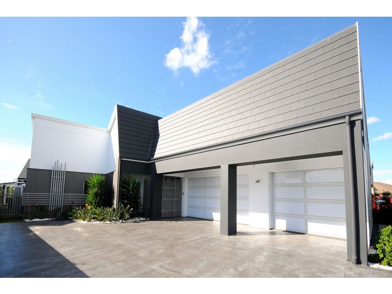 21 Lady Penrhyn Drive, Eli Waters QLD 4655