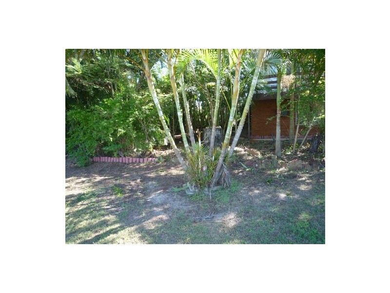 19 Gibbs Street, Urangan QLD 4655