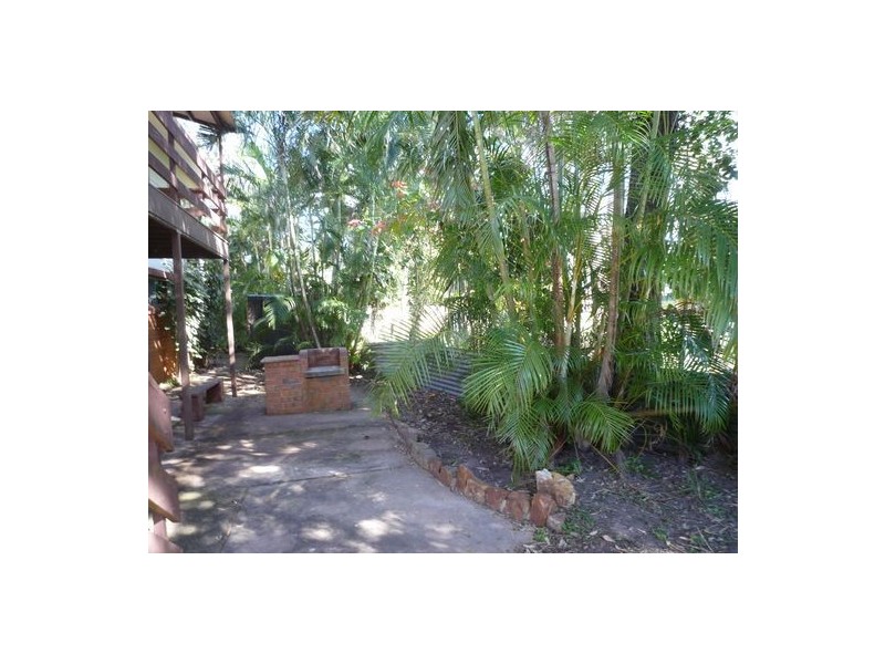19 Gibbs Street, Urangan QLD 4655