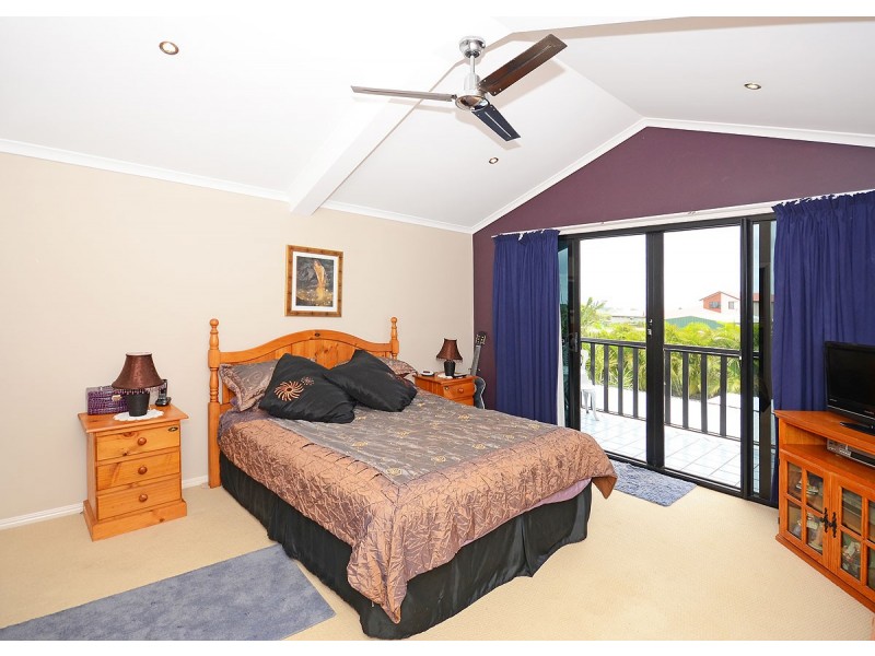 16 Loggerhead court, River Heads QLD 4655