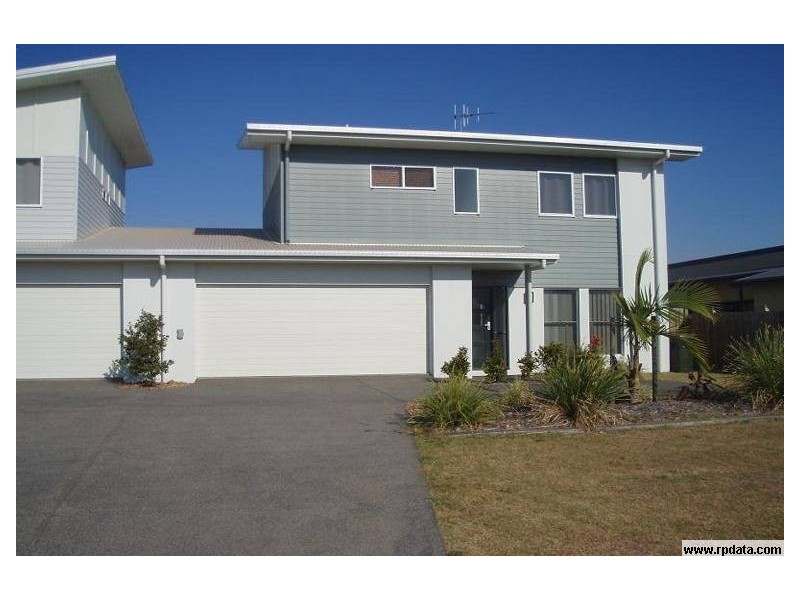 5 Seaway Parade, Toogoom QLD 4655