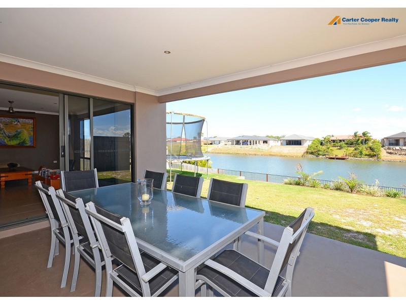 36 Earl St Vincent Cct, Eli Waters QLD 4655