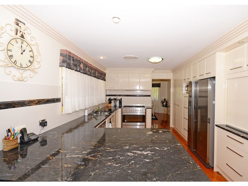 22 Meadow Drive, Dundowran Beach QLD 4655