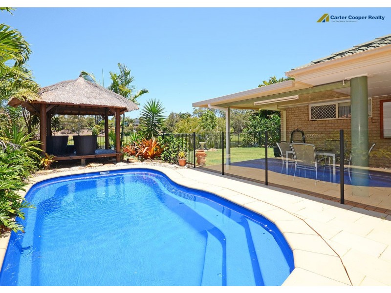 16 Banks Court, Torquay QLD 4655