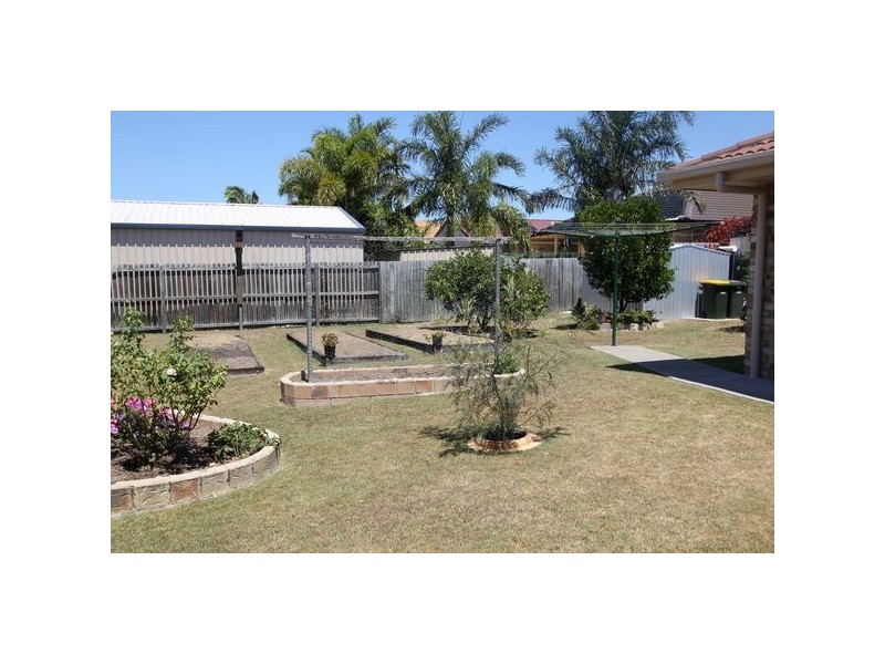 21 Heather Way, Urraween QLD 4655