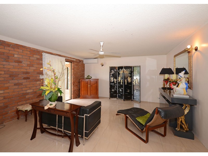 3/6 Ann Street, Torquay QLD 4655