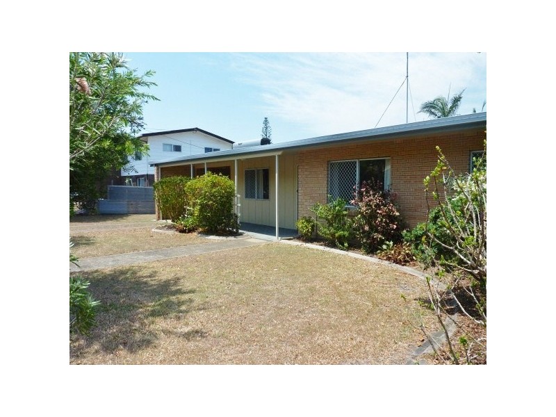 32 Hayworth St, Point Vernon QLD 4655