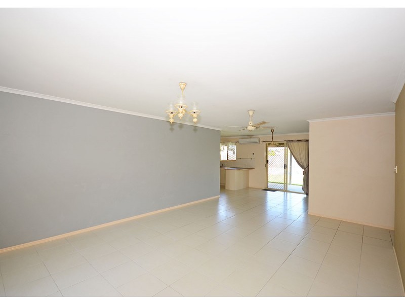 12 Oriole Court, Eli Waters QLD 4655