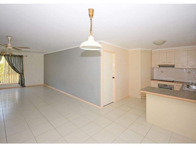 12 Oriole Court, Eli Waters QLD 4655